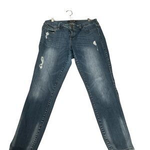 Torrid Women's Straight Leg Distressed Blue Jeans